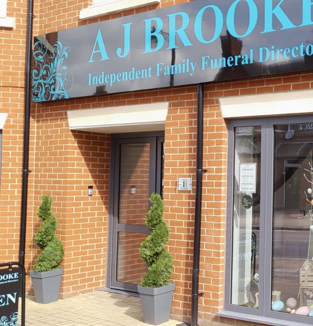 A J Brooke Funeral Directors, Crowthorne