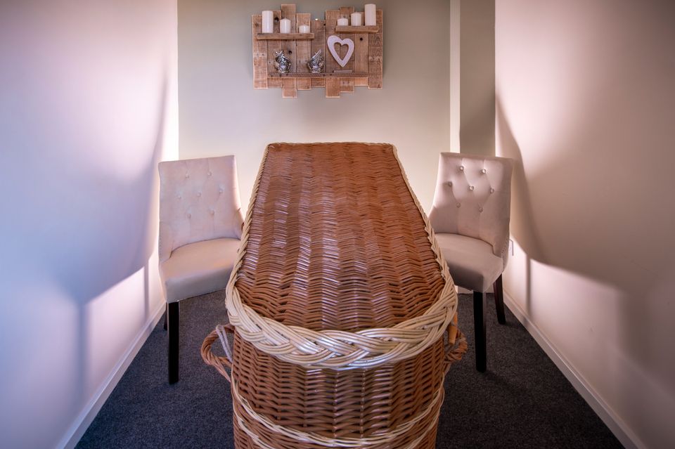 J.T.Howe Funeral Directors, funeral director in Derbyshire