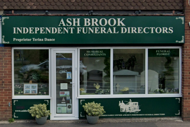Ash Brook Independent Funeral Directors, Tadley