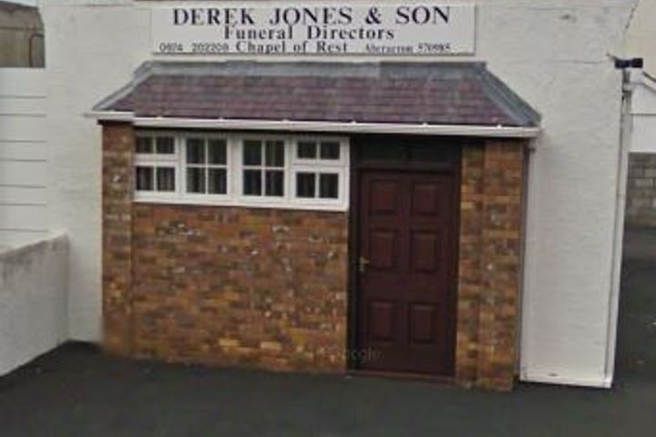 D Jones & Son