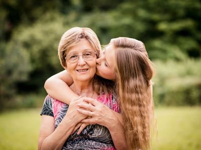 Giving in memory to help fund Alzheimer&rsquo;s research