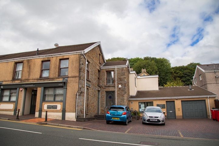 Ystalyfera Funeralcare (Inc. Wynford Thomas & Son Funeral Directors)
