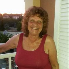 Carole Senior