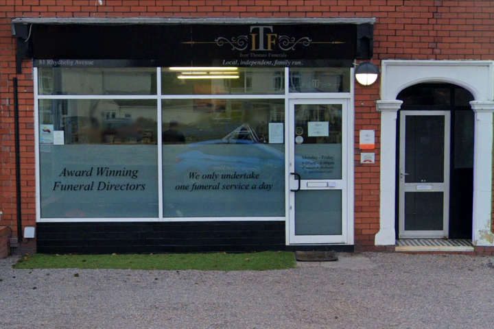 Ivor Thomas Funerals Ltd