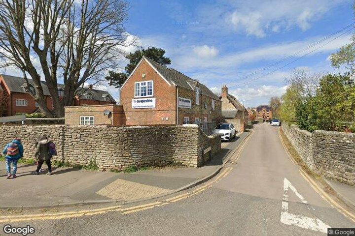 Central Co-op Funeral, Highworth