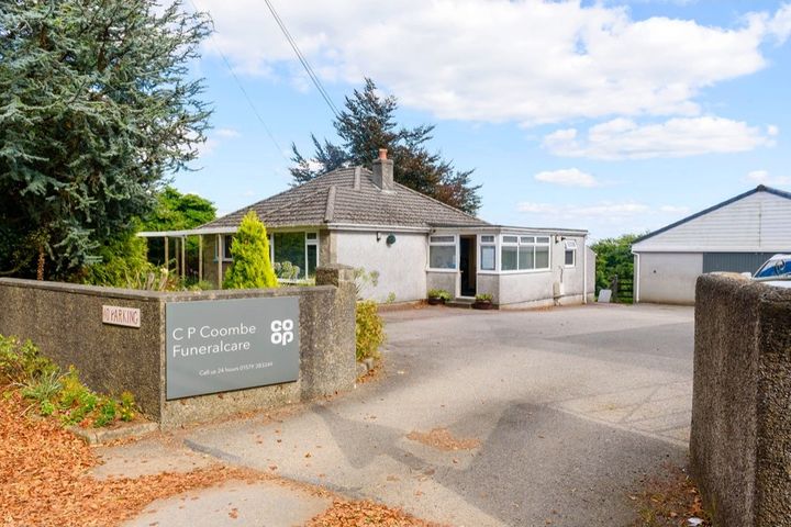 C P Coombe Funeralcare, Moss Side