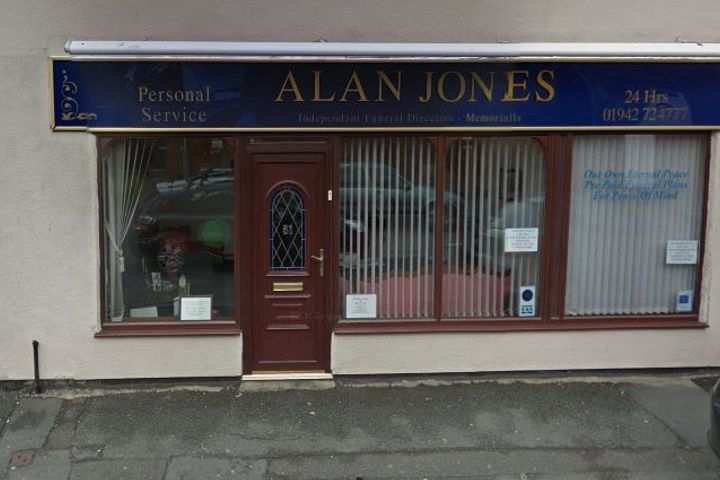 Alan Jones Funeral Directors, Saint Helens