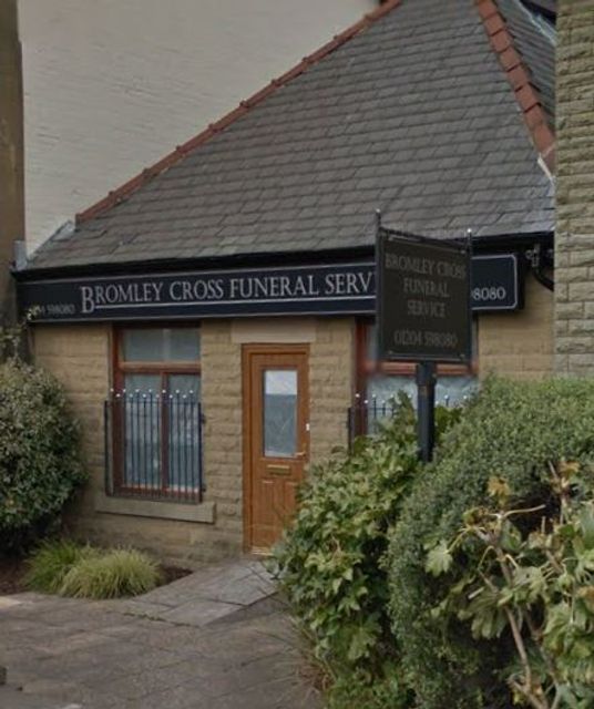 Fred Haymer Funeral Services, Bolton Darwen Rd