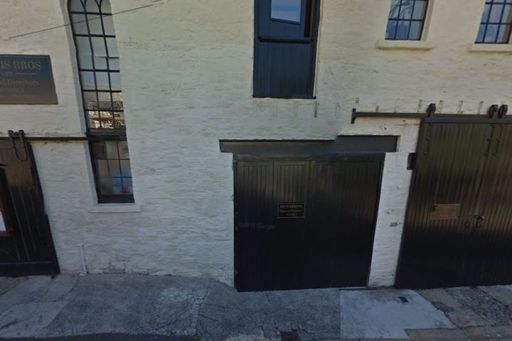 Morris Bros (Tavistock) Ltd