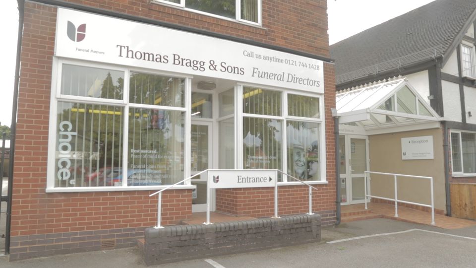 Thomas Bragg & Sons Funeral Directors, Shirley