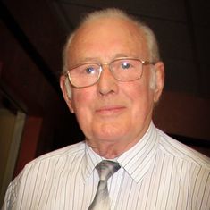 Geoffrey Bradley
