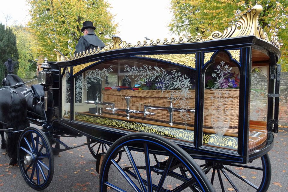 White Rose Modern Funerals, Twickenham, funeral director in London