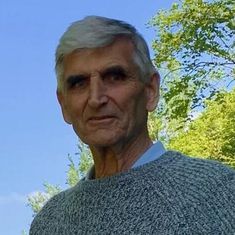 Peter "Pete" Davis