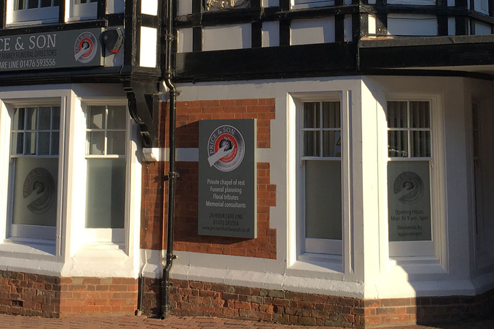 Price & Son Independent Family Funeral Directors, Grantham