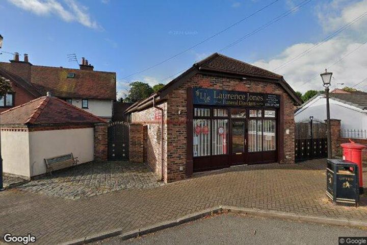 Laurence Jones Funeral Directors, Eastham & Bromborough