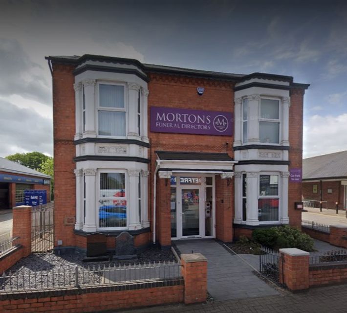 Mortons Funeral Directors, Cotteridge, funeral director in West Midlands